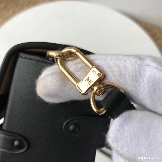 Aaa replica ru Malle Louis Vuitton Petite Clutch Trunk 0806